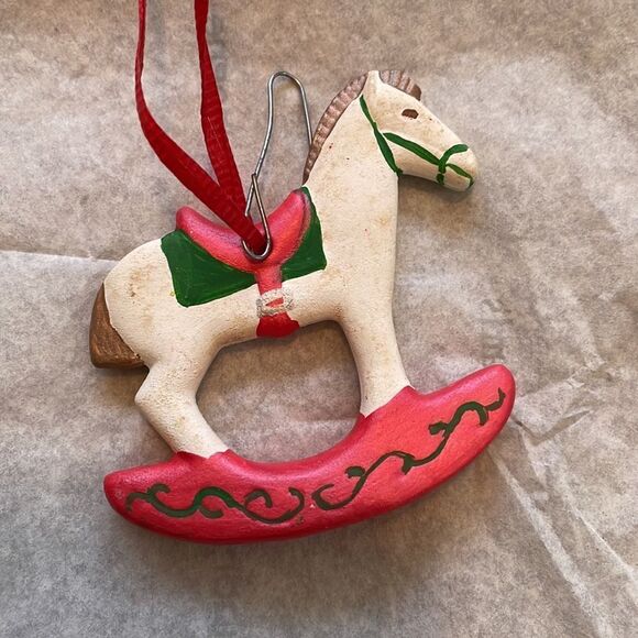 3 ceramic handcrafted hand painted Christmas tree ornaments - Picture 4 of 8